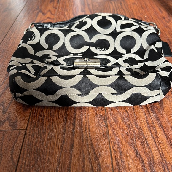 Coach Handbag - Picture 11 of 15